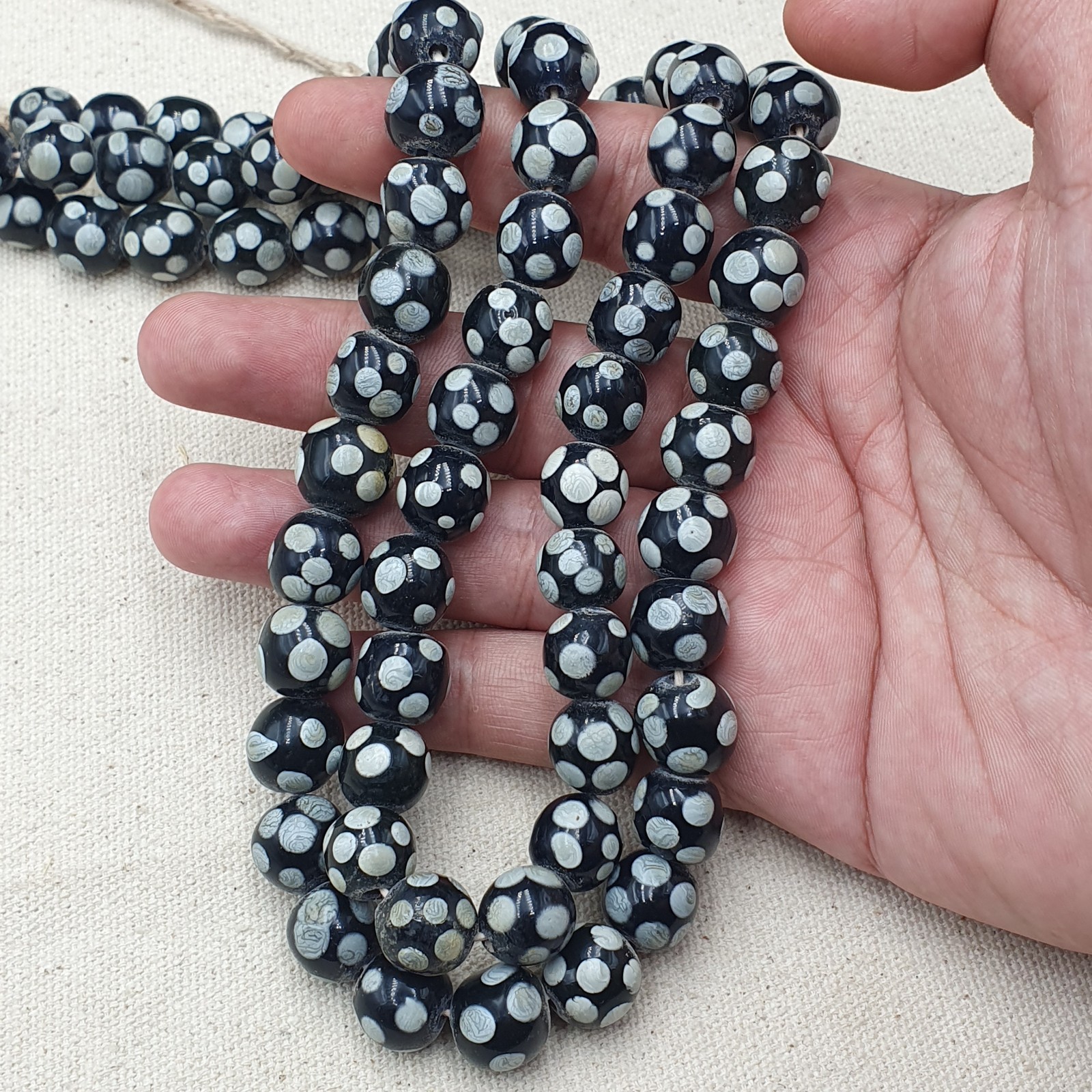Authentic Vintage African Glass Beads Necklace Skunk Bead Design