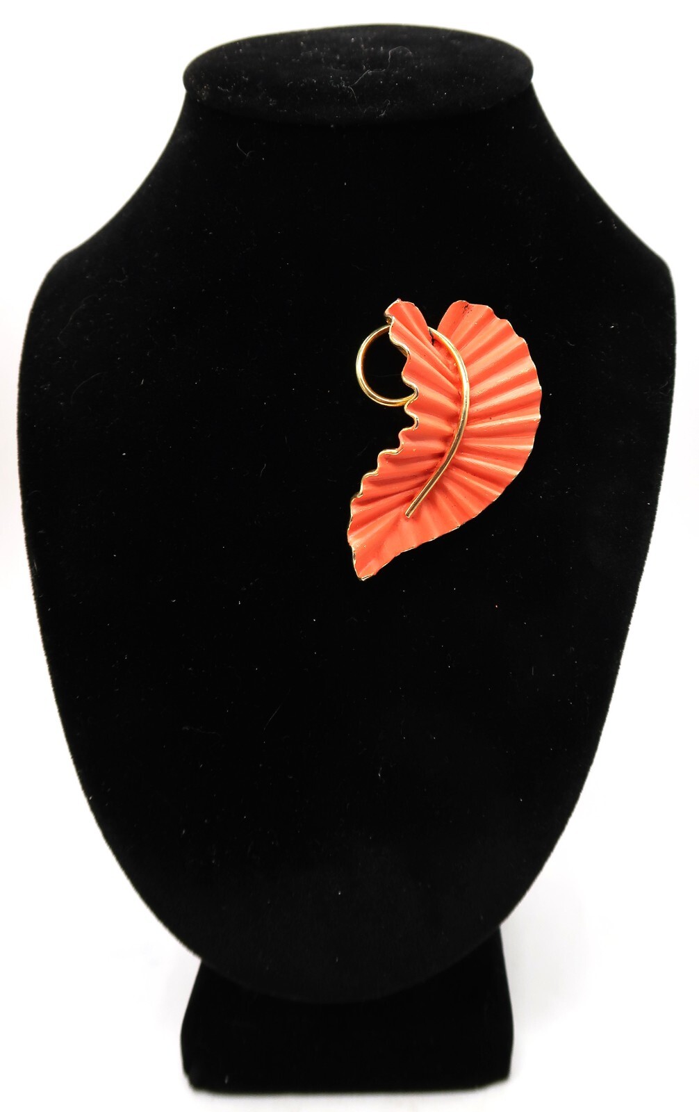 Vtg Ruffled Leaf Pink Enamel Over Gold Tone Metal Brooch by Individuality Jewels