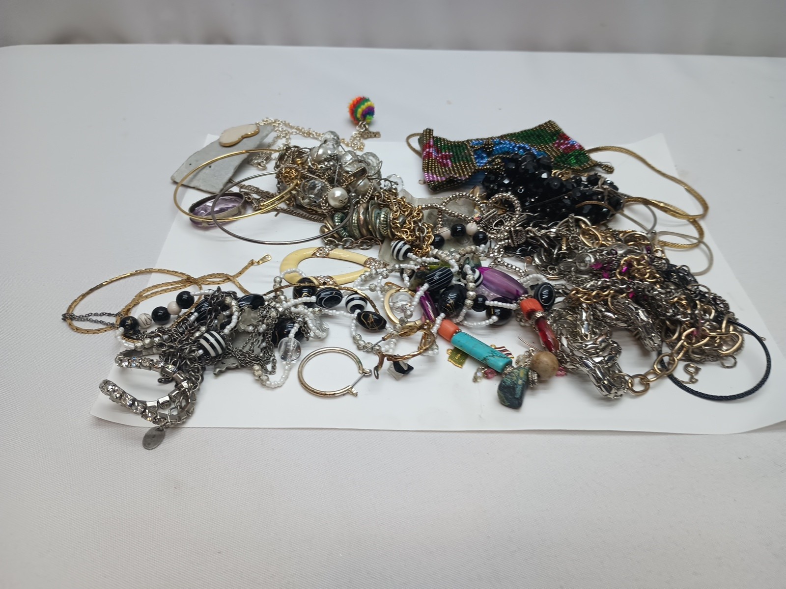 1 Lb REDESIGN/CRAFT FASHION/COSTUME JEWELRY LOT