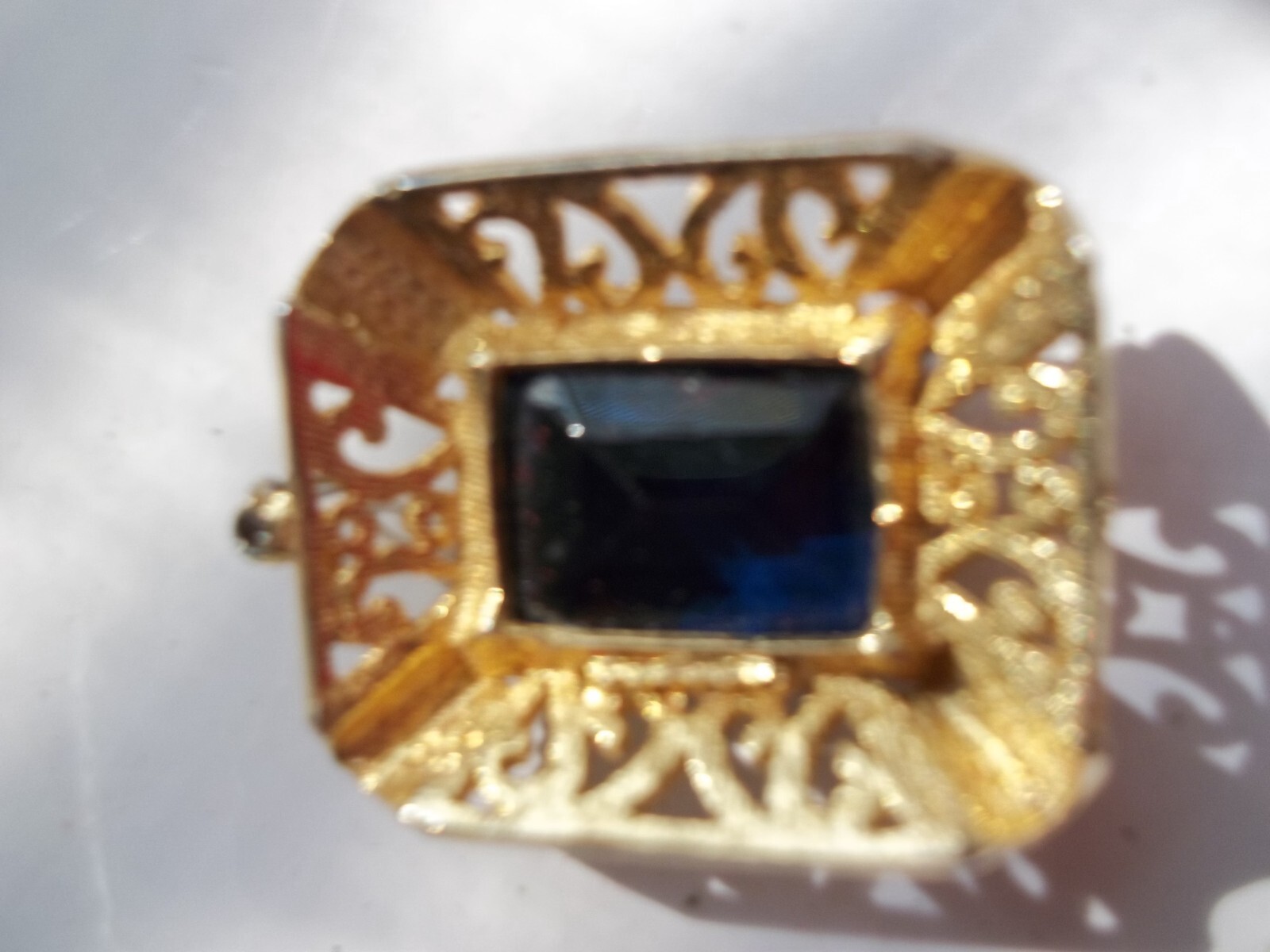 Vtg Signed Edlee Goldtone Opencut Rectangular Pendant Blue/Purple Stone