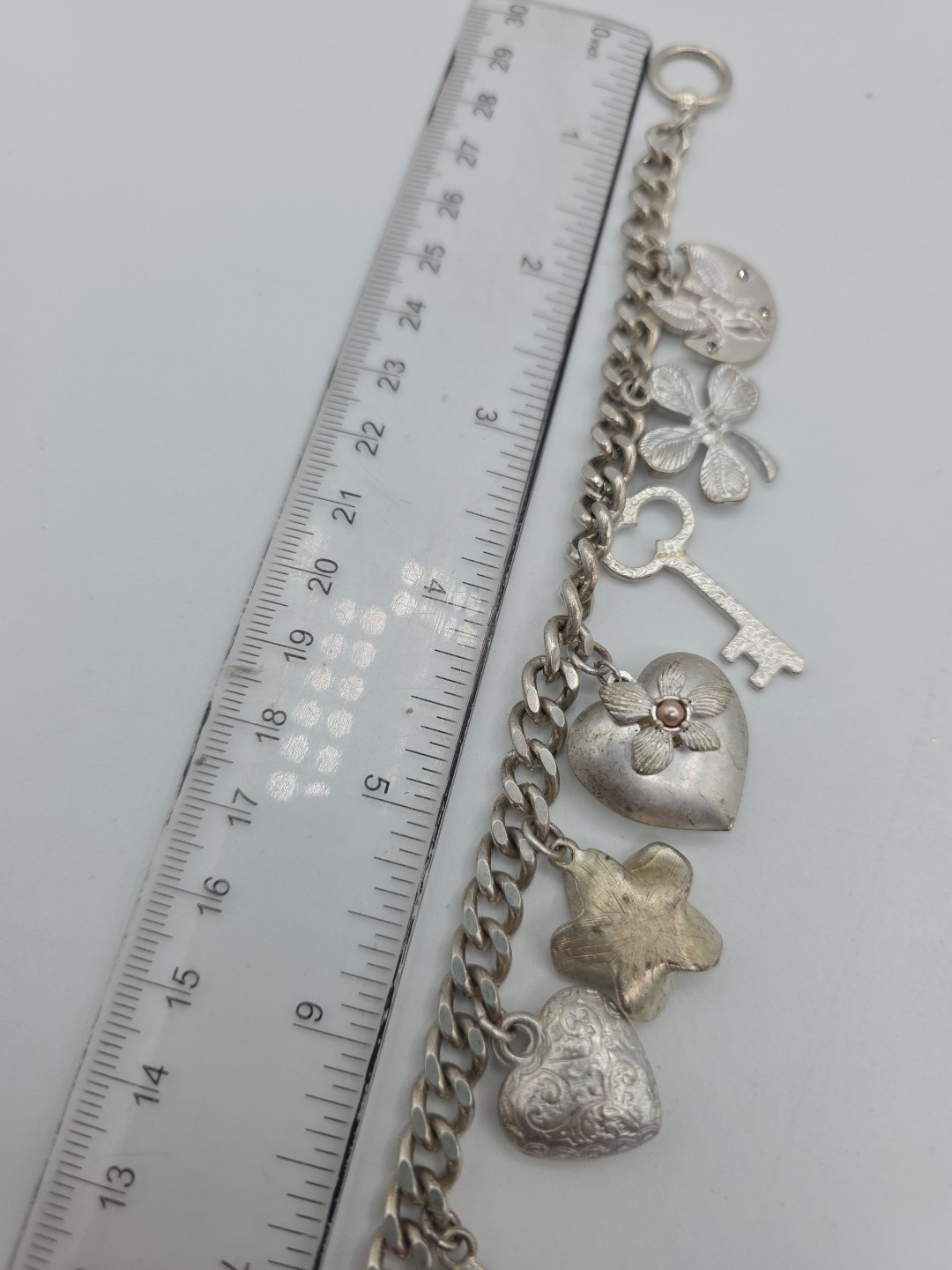 Vintage Silver Tone Chunky Charm Bracelet Heart Key Clover 8″ Cross Love Luck