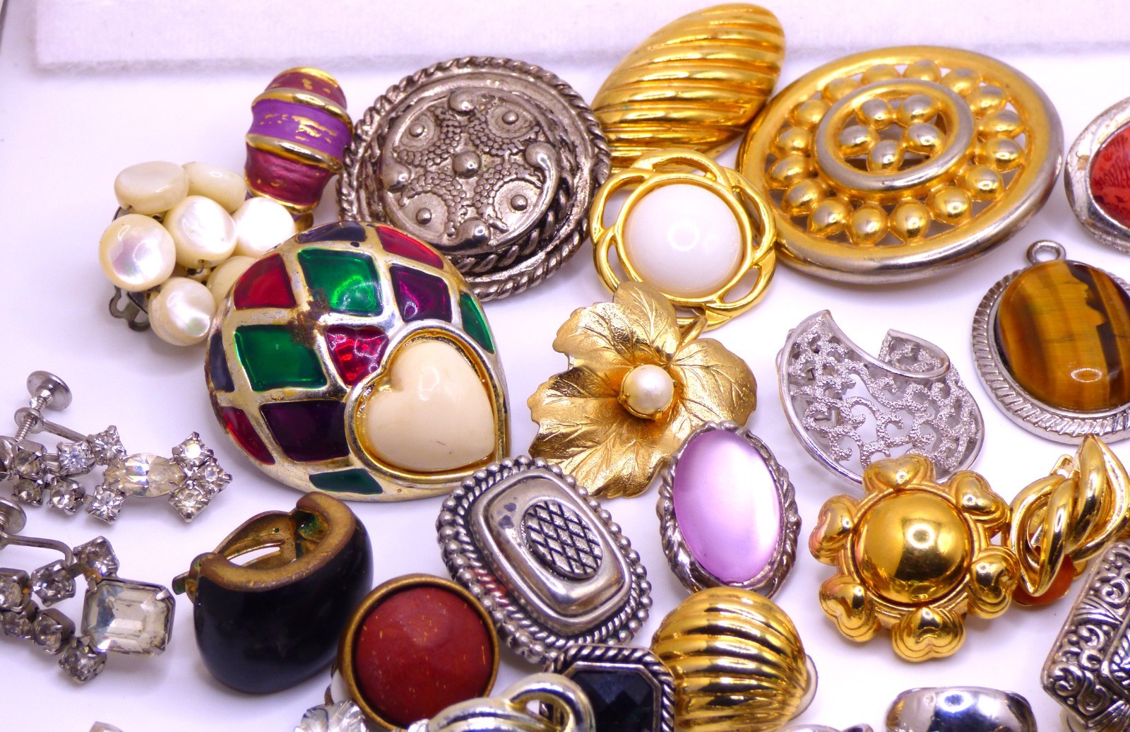 🌷 Vintage Lot of Over 85 Single 1.7 lb Lots of Signed~CINER + Clip On Earrings
