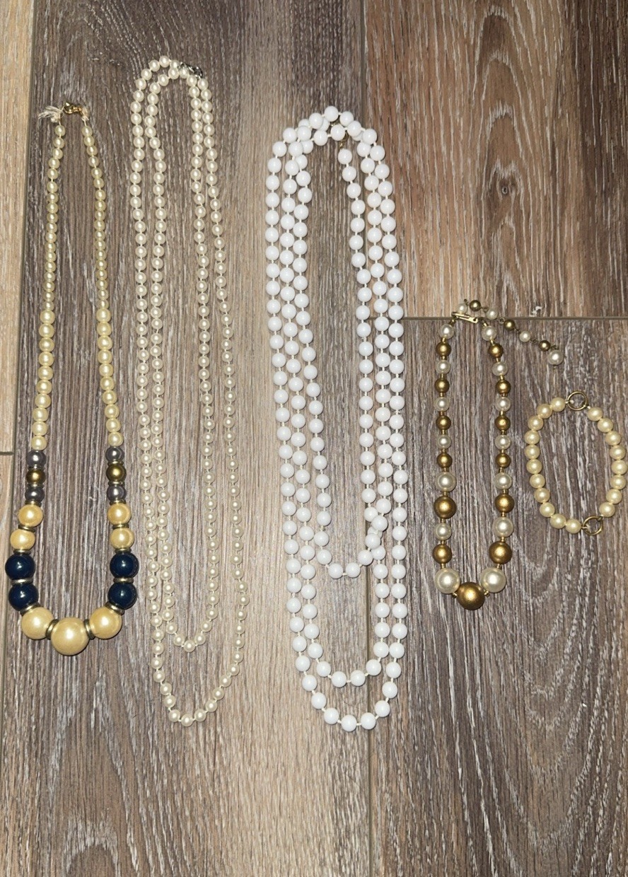 5pc Mixed Lot Women’s Fashion Necklaces & Bracelet Gold/White/Blue Sim Pearl