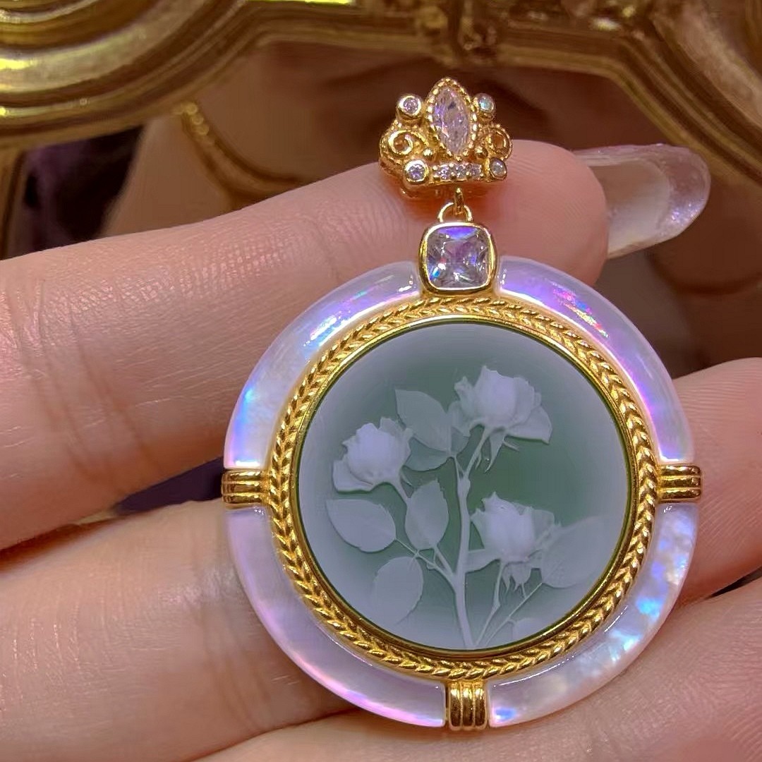 925 sterling silver green Agate Cameo vintage jewelry Pendant estate jewelry