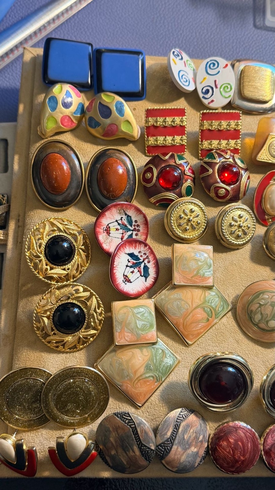 Vintage 80s Statement Earring Lot (22)