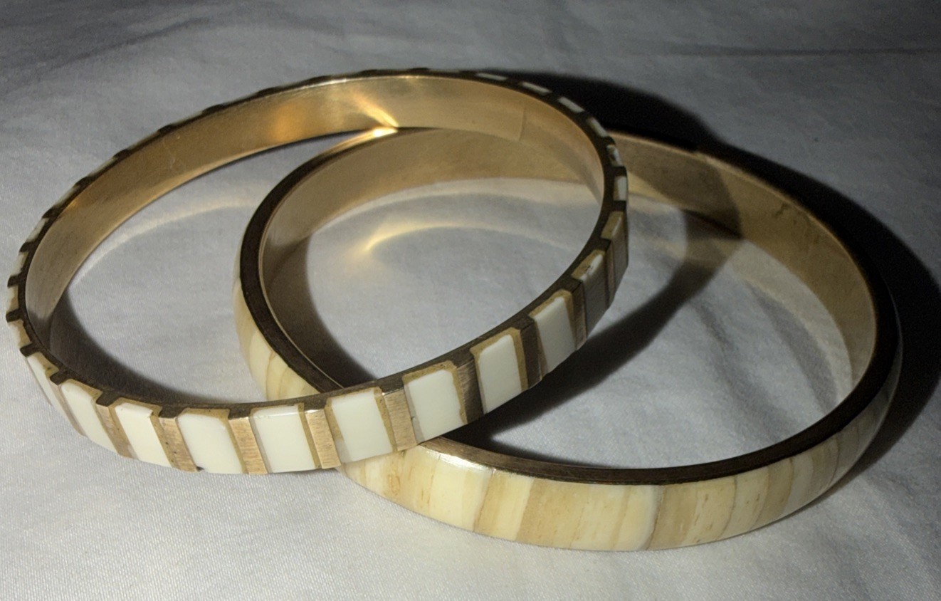 2Bz India Bangles Brass White Inlay Bangle Bracelet Lot Of 2