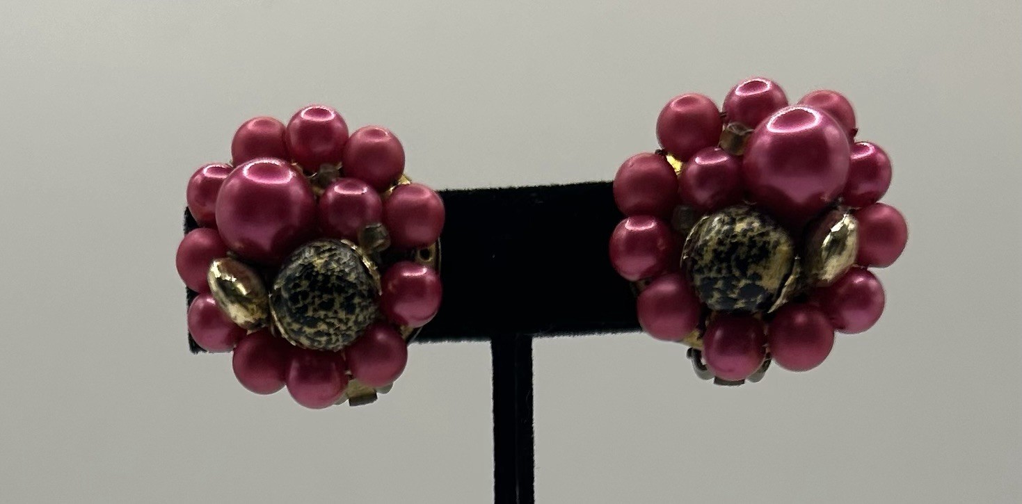 Vtg Signed Japan Beaded Necklace/clip on earring Set