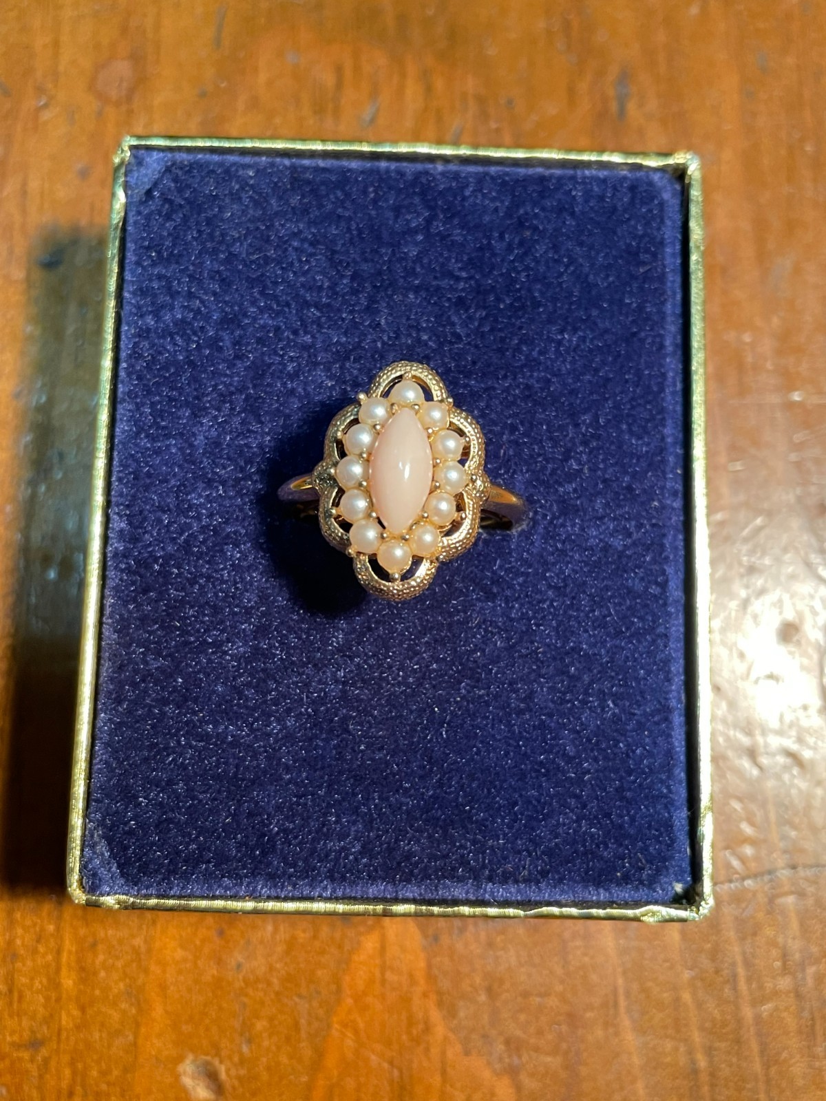 Vintage Avon Ring Serena Pink Gold Tone seed pearl Adjustable Size 7-8