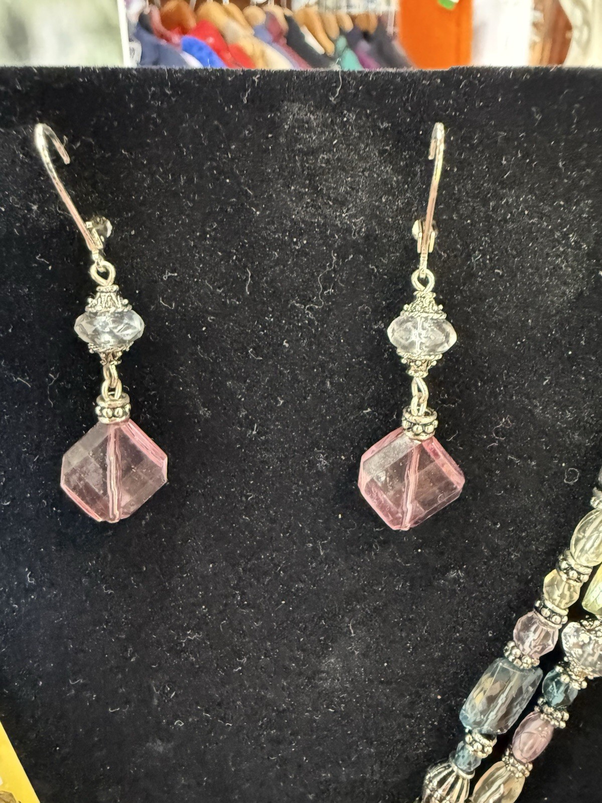 Vintage Signed Napier Iridescent Bead Lariat Necklace & Pink Drop earrings Set
