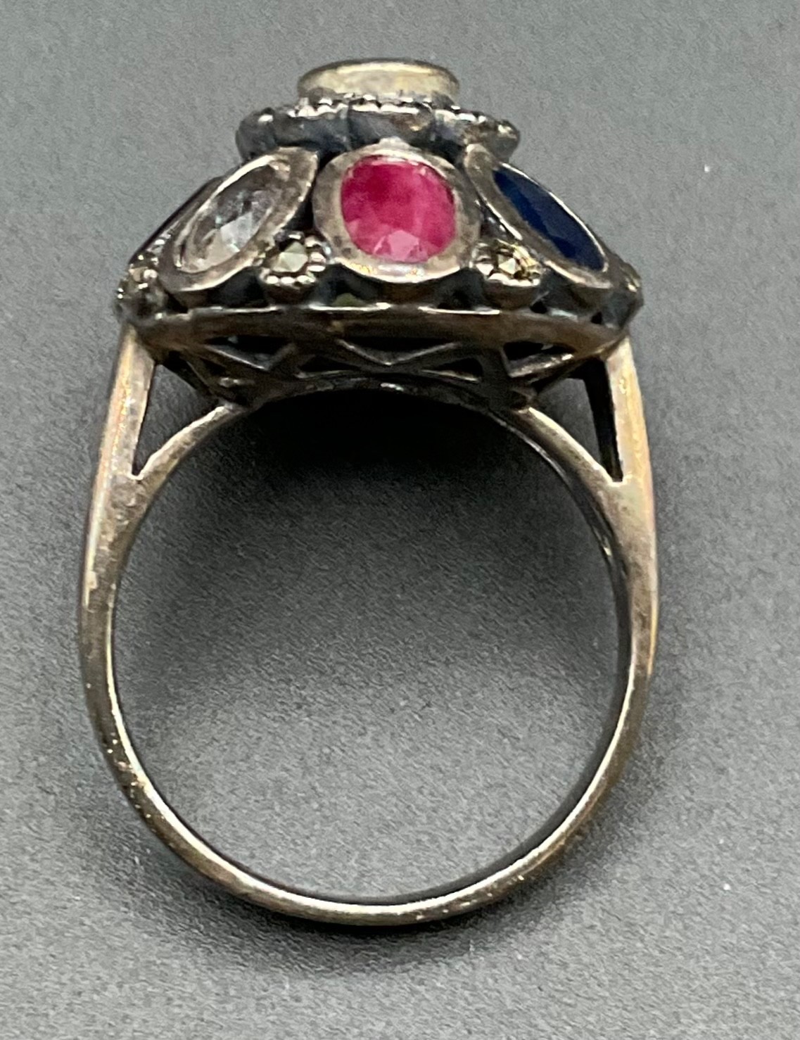 Sterling silver vintage Navaratna princess ring size 9 Thailand multi stone