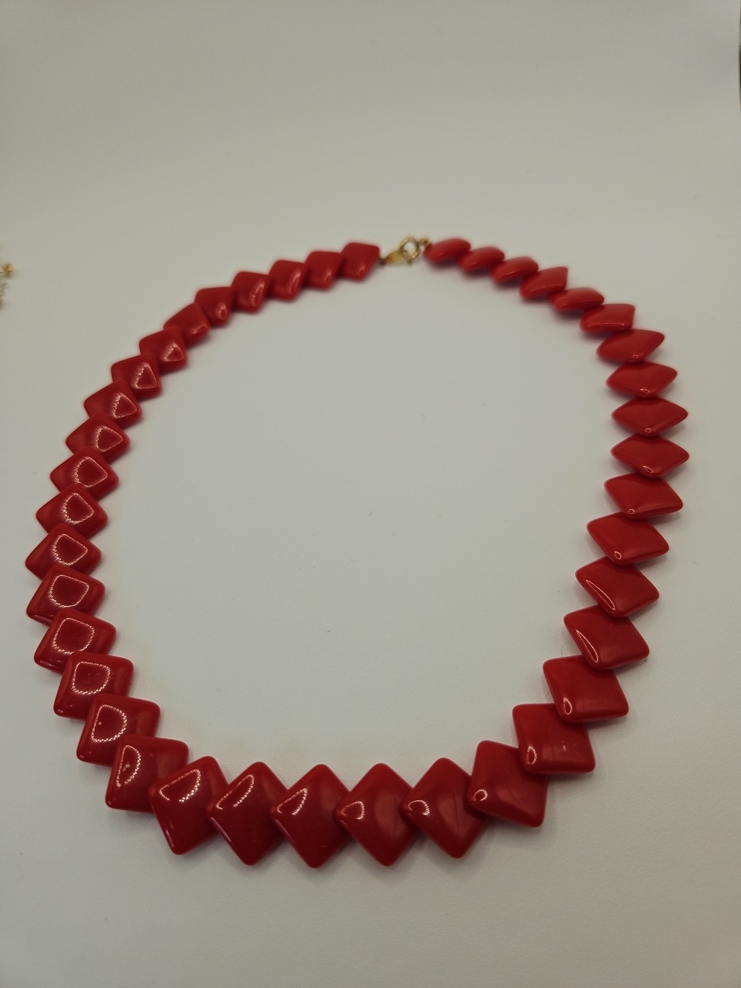 Trifari Red Flat Squares Necklace 16 In Gold Tone Findings Christmas