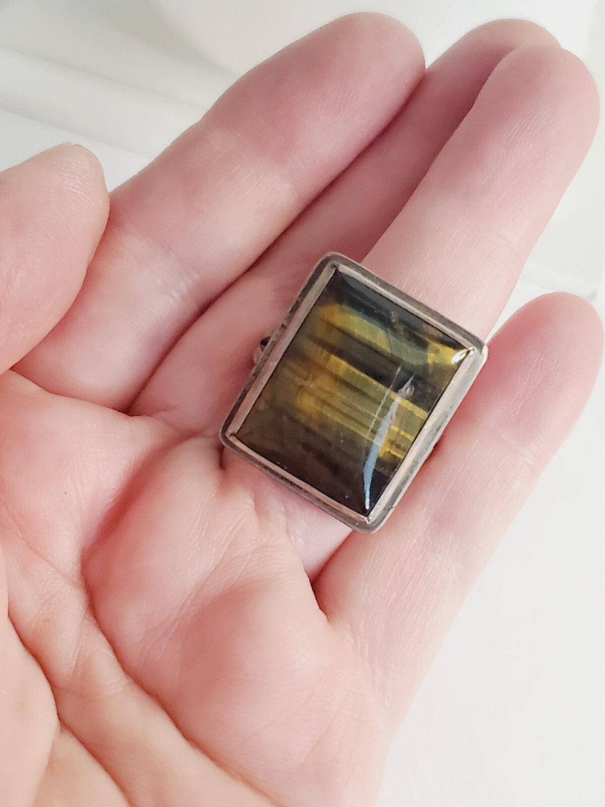 Beautiful VTG Sterling Silver with Rectangle Tiger’s Eye Ring – Adjustable