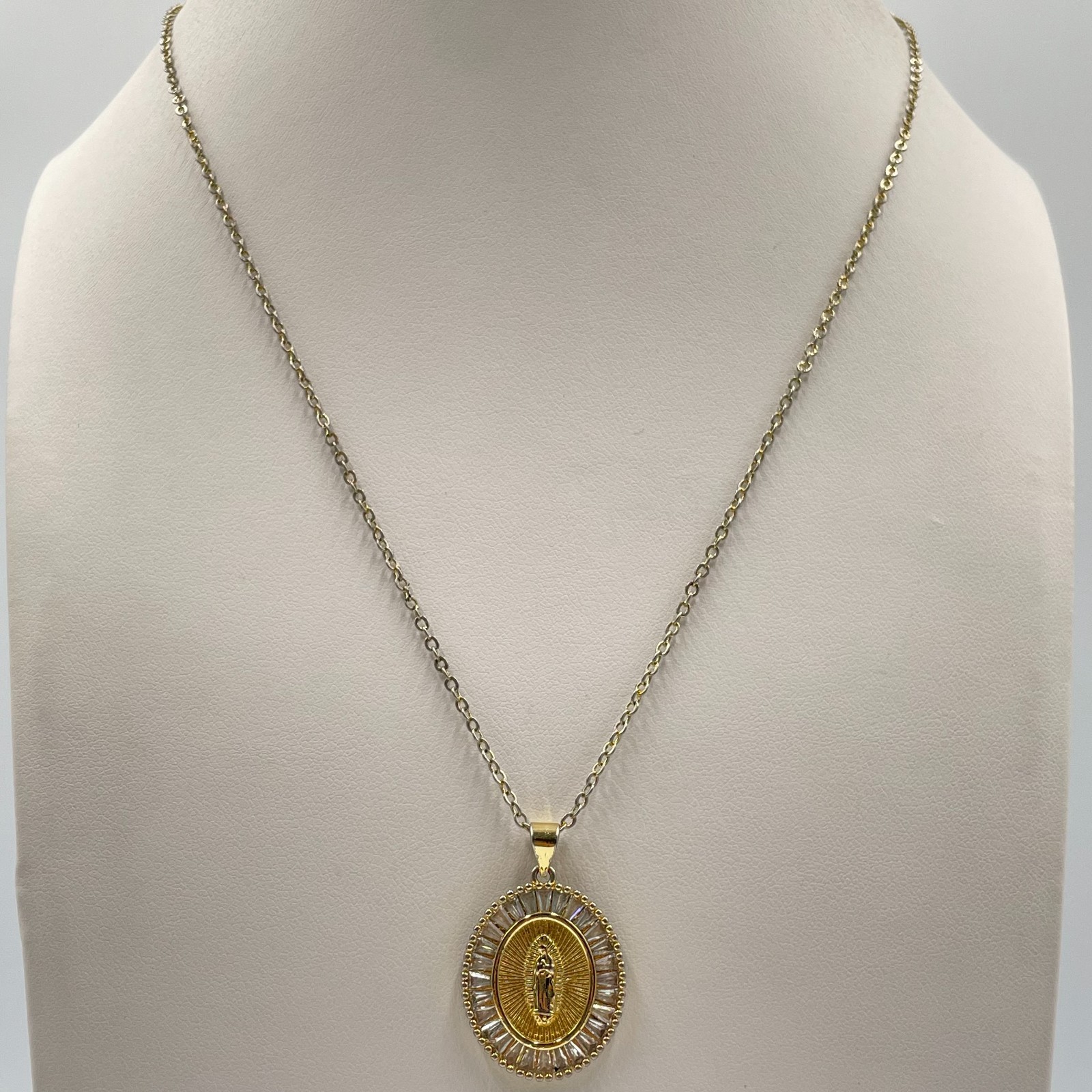 Vintage Y2K Gold Tone Virgin Mary Our Lady of Guadalupe Crystal Halo Necklace