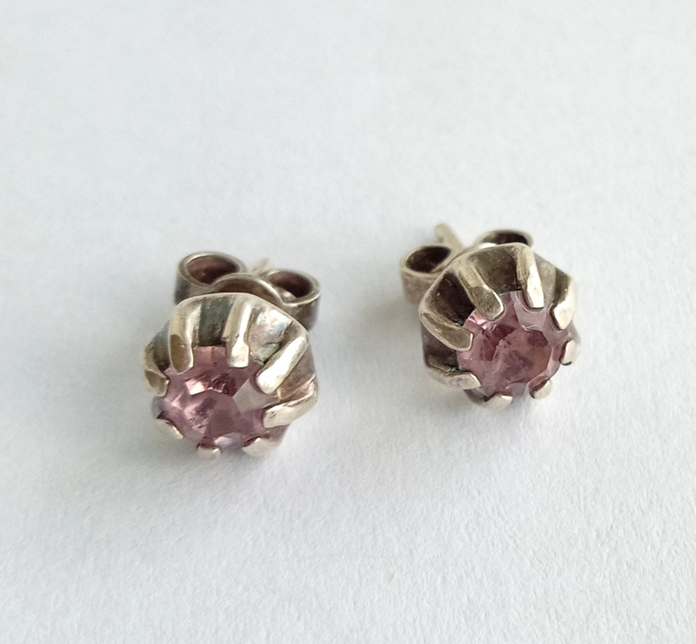 Vintage Beautiful Earrings Purple stones Sterling Silver 835 test Women Jewelry