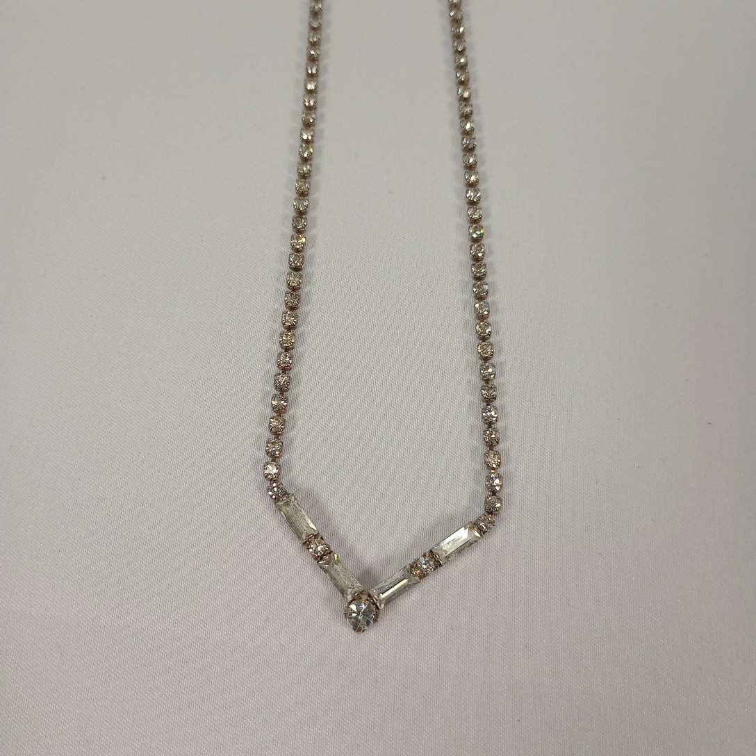 Vintage Clear Rhinestone V Necklace Baguette Accent Tennis Necklace 14″