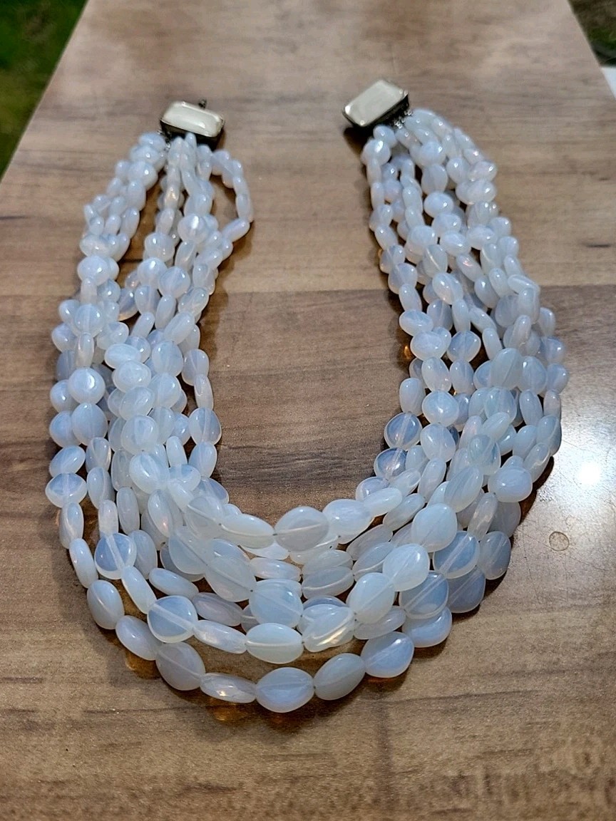 SALE! VINTAGE MULTI ROW OVAL OPAL ALABASTER GLASS BEAD CHOKER NECKLACE WOW!