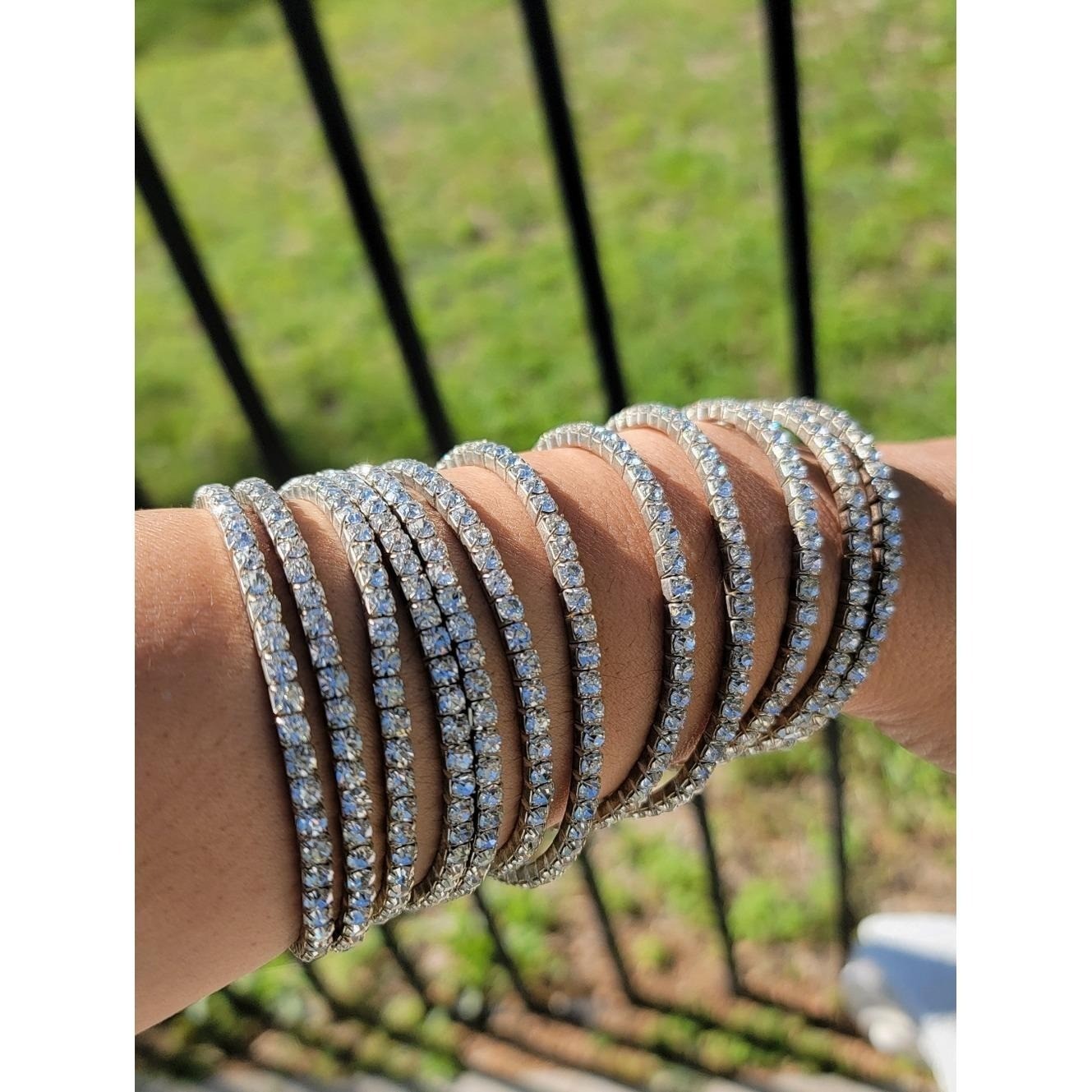 Vintage Silver Tone Rhinestone Wrap Coil Bracelet Sparkle Bracelet Sizw 6 To 6.5