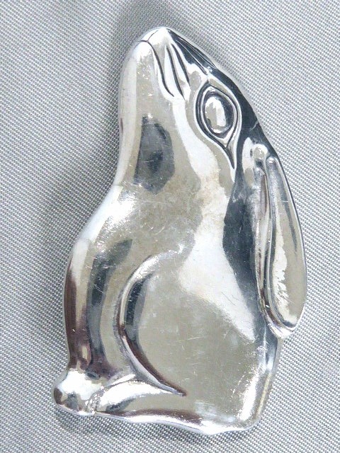 VINTAGE RETRO SIGNED H & H GLV STERLING RABBIT PIN BROOCH 1 1/4″ BY 1 7/8″