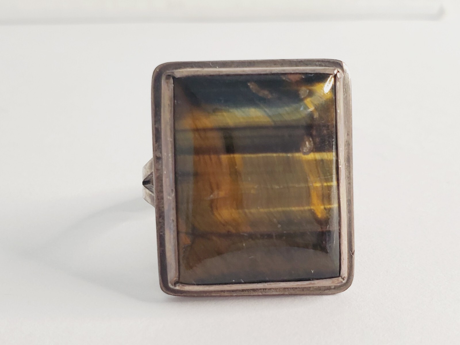Beautiful VTG Sterling Silver with Rectangle Tiger’s Eye Ring – Adjustable