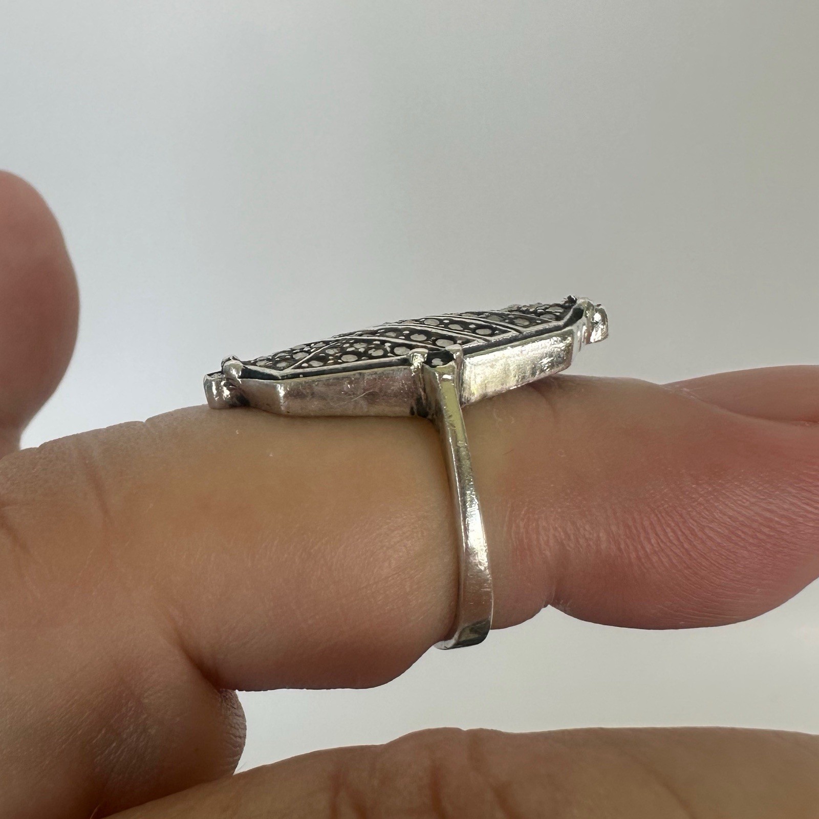 Vintage 925 Silver Art Deco Pavé Marcasite Navette Cocktail Ring Size 5.5