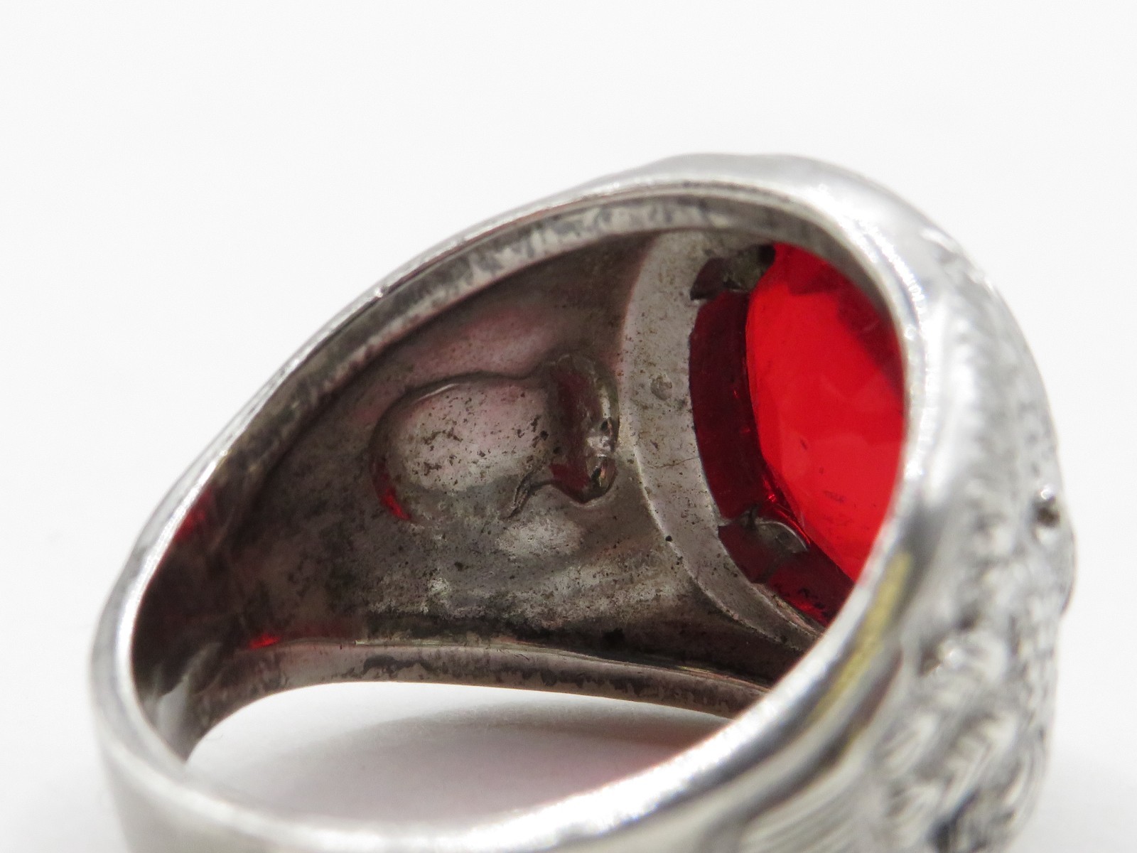 VINTAGE STERLING SILVER CREST CRAFT RED STONE UNITED STATES ARMY RING SIZE 9**