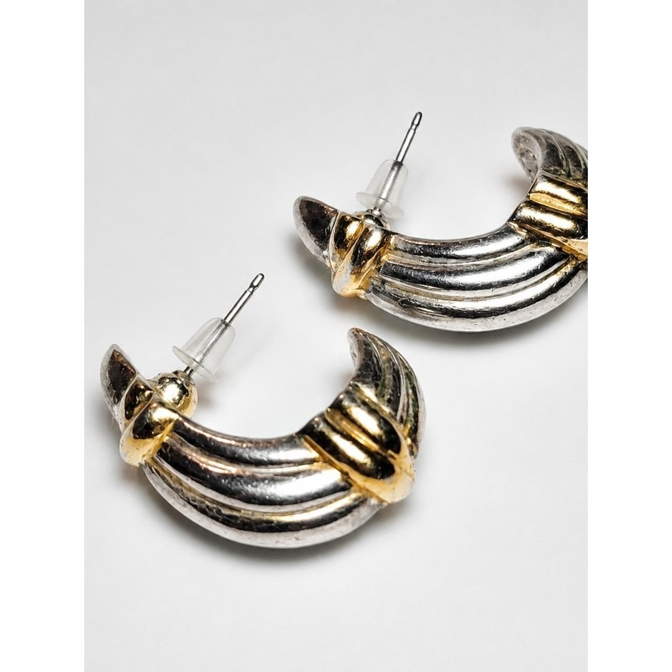 Vintage Napier Two Tone Hoop Earrings Gold & Silver Ribbed Designer Earrings