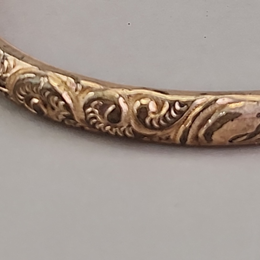 Antique Victorian Bangle Bracelet Floral Motif Etched HP Gold Filled 6.25″