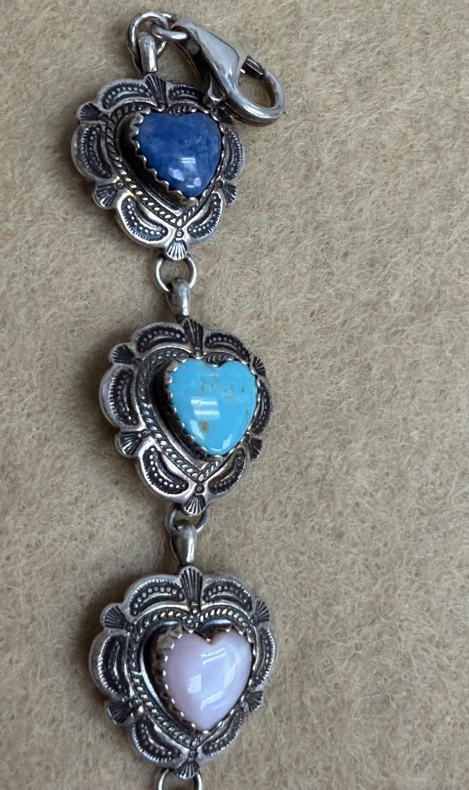 Gorgeous Carolyn Pollack QT Sterling Silver Multi-Stone Etched Heart Bracelet 7”