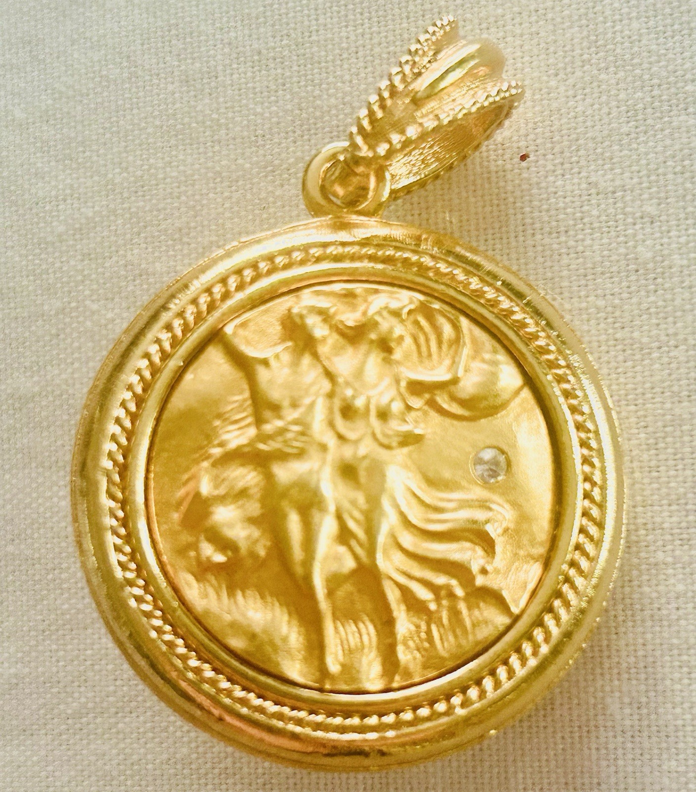 CAMROSE & KROSS JBK Jackie Kennedy Gold Reversible Pendant Necklace: Blue Enamel