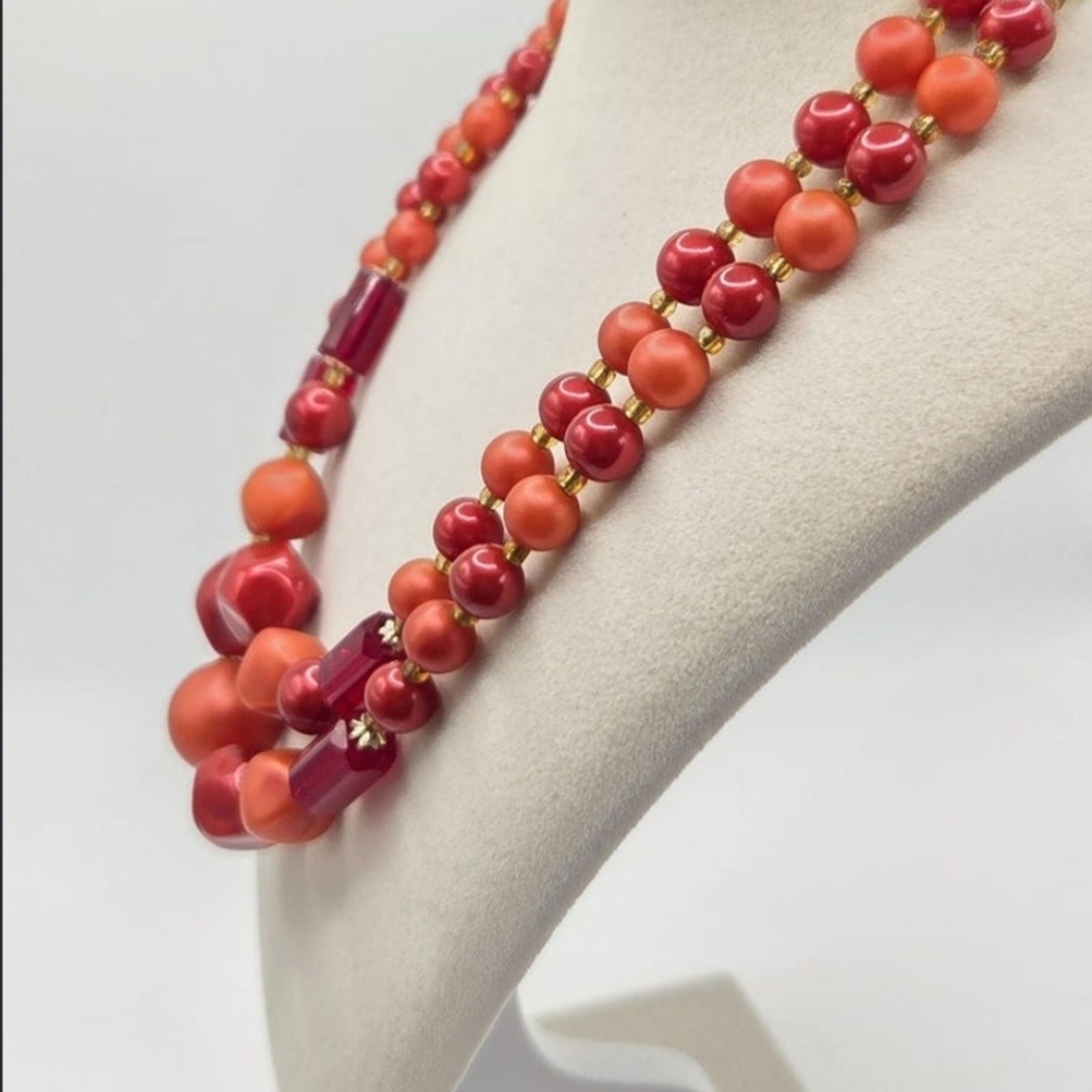 Red and Orange Vintage Mid-Century Japan Glass Bead Choker Necklace
