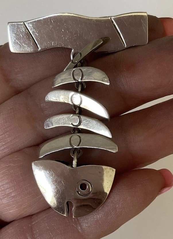 Vintage Mexico Taxco Sterling Silver ArticulatedFish Brooch Pin 6.5 g