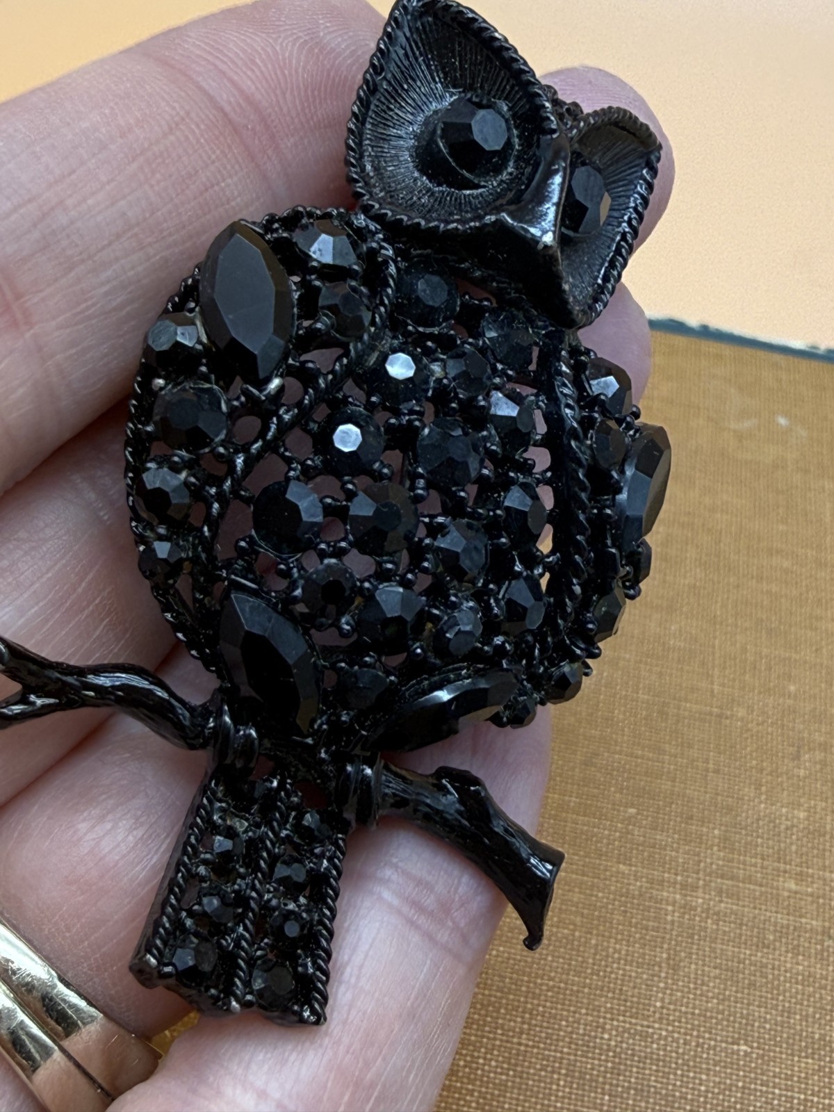 Vintage Owl Figural Black Rhinestone Black Metal Brooch Unsigned