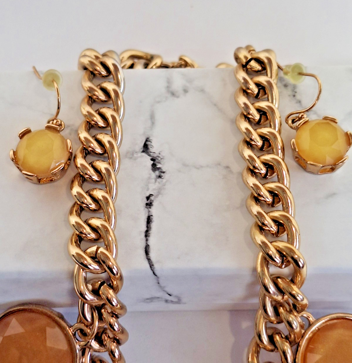 Vintage Yellow Stones & Gold-Toned Chunky Chain Statement Necklace & Earring Set