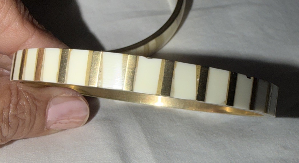 2Bz India Bangles Brass White Inlay Bangle Bracelet Lot Of 2