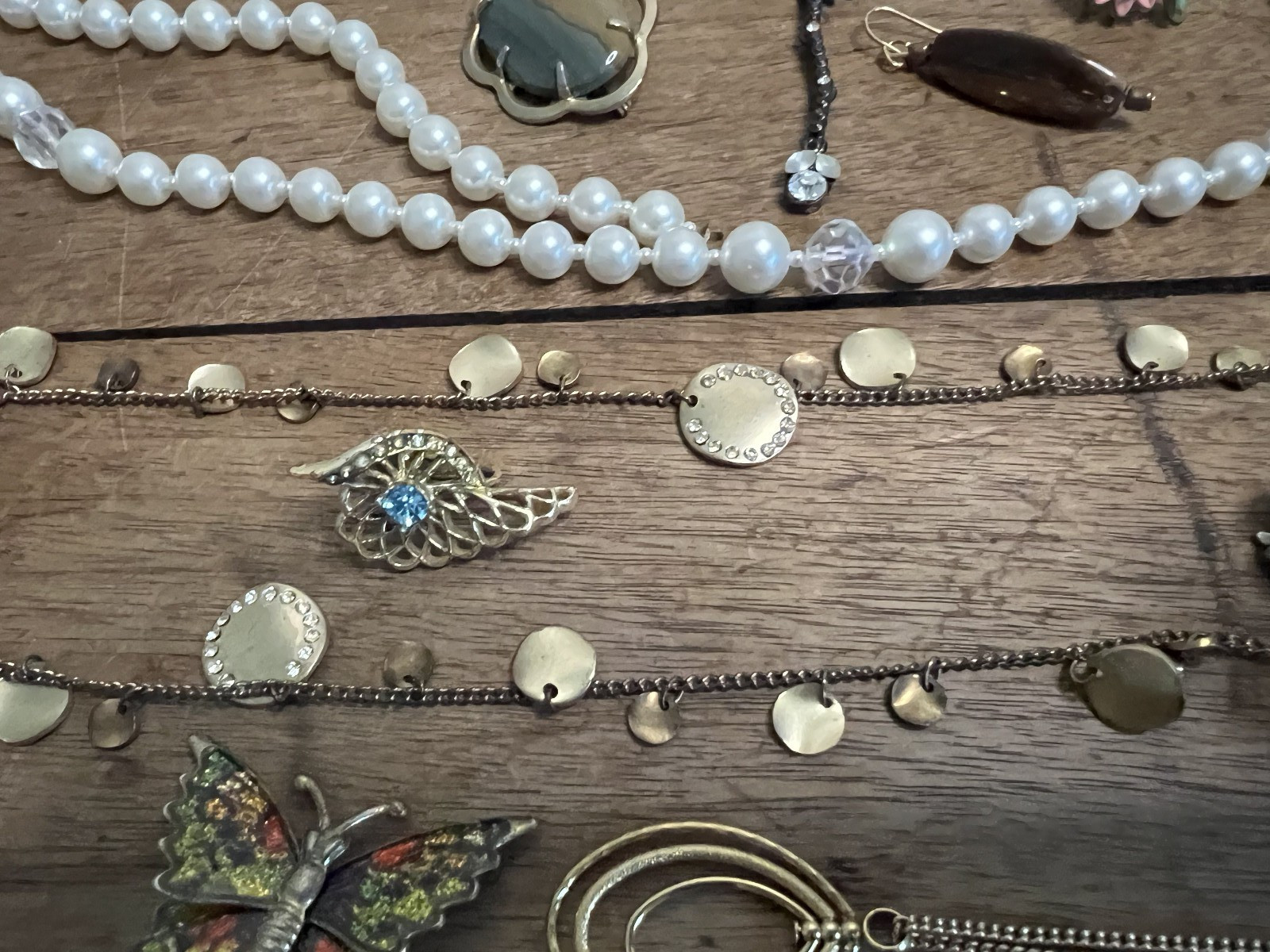 1 lb 3 oz Vintage Costume Jewelry Lot