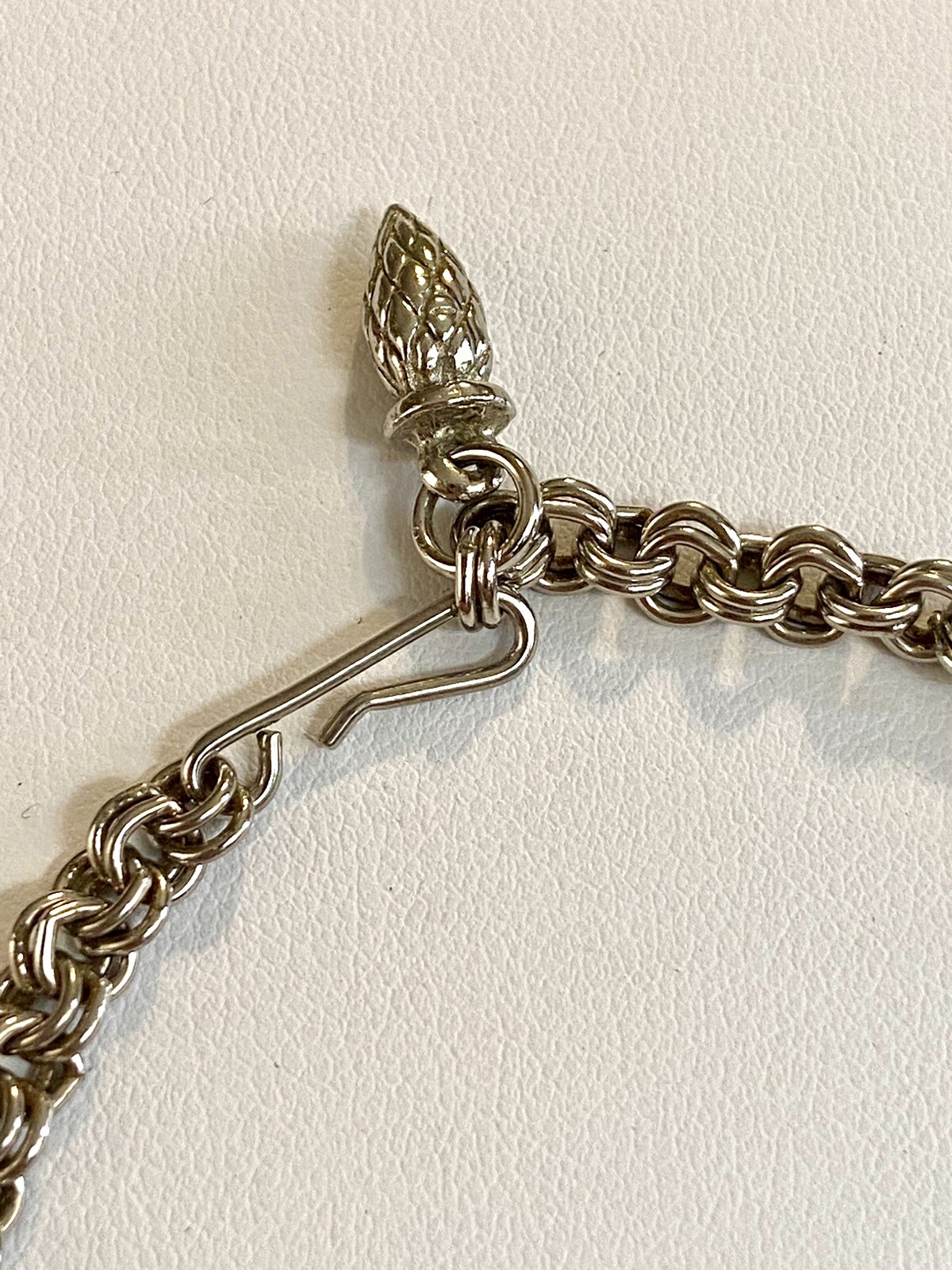 Vintage Silver & Gold Tone Textured Leaf Link Necklace 16” Length