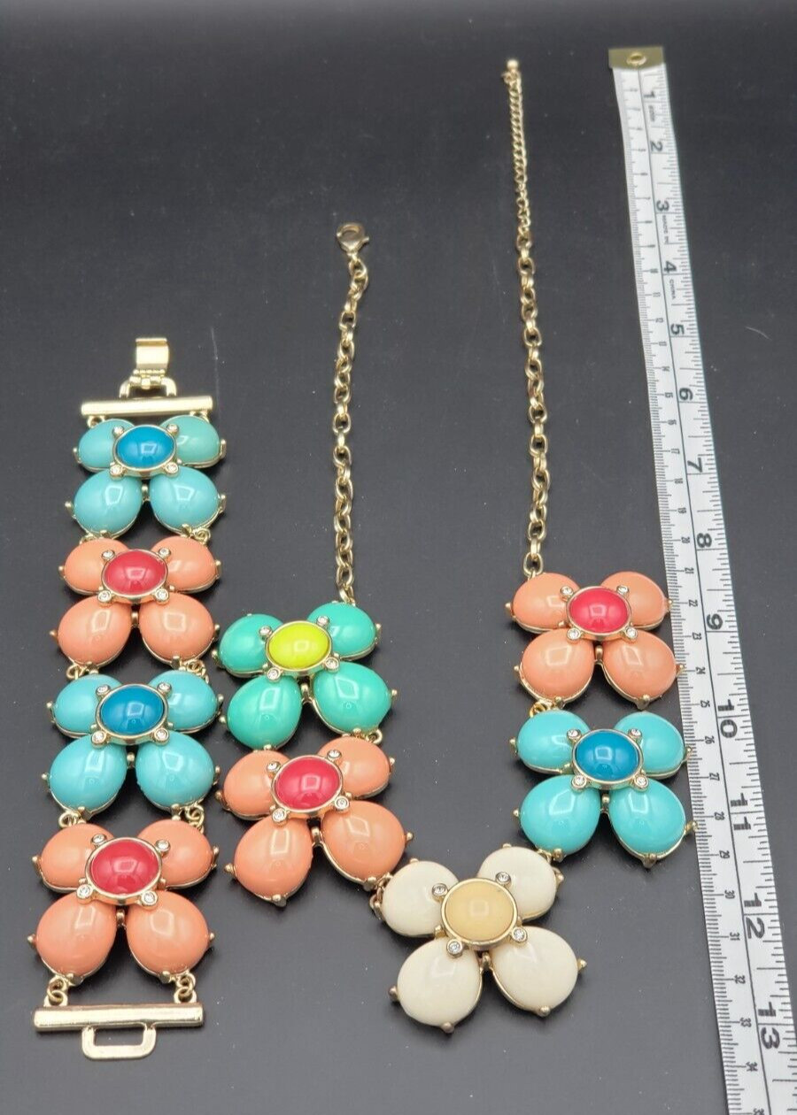 Vintage Set Flower Multicolor Gold Tone Necklace 19 + 3 in & Bracelet 7.5 in