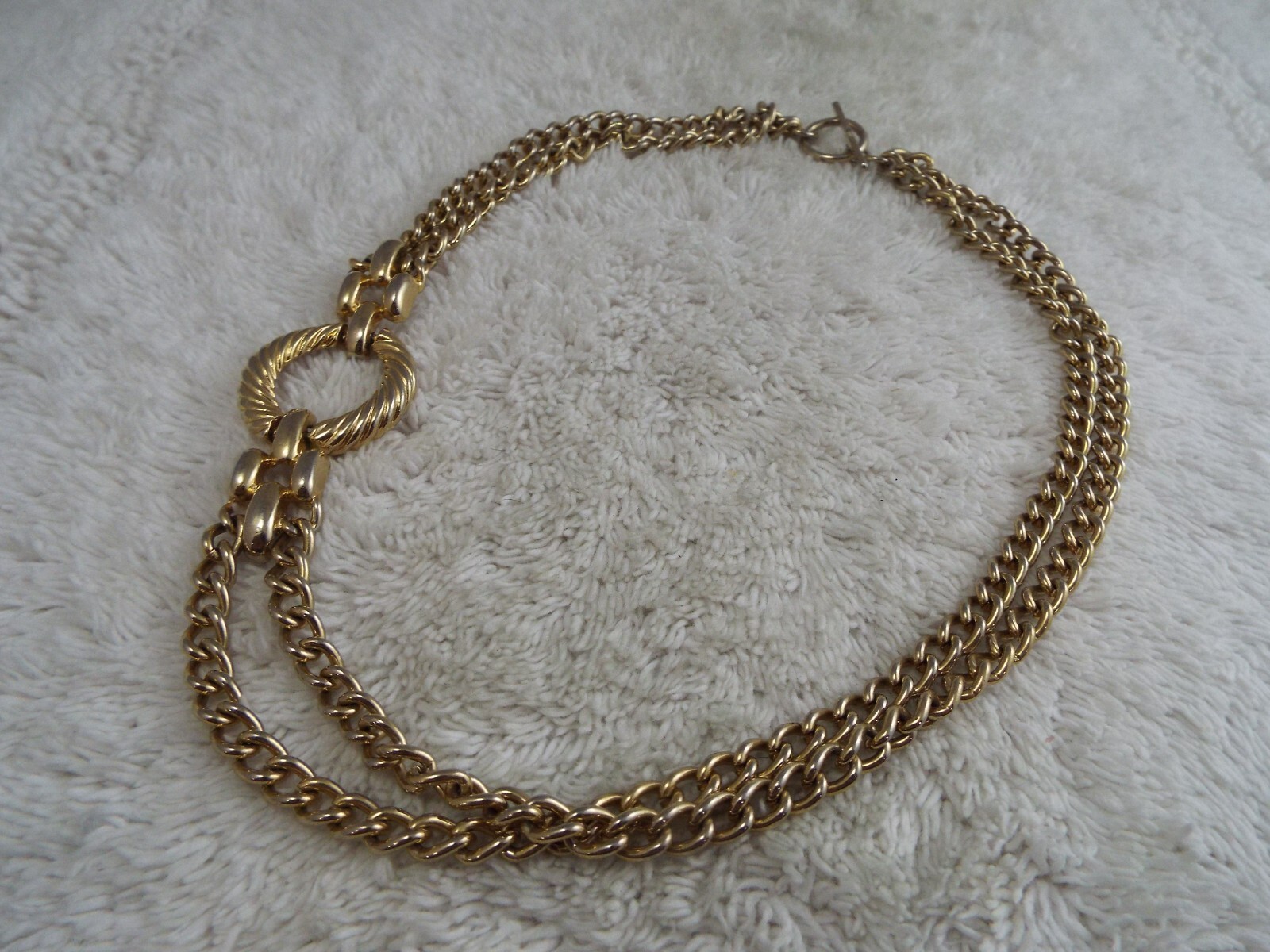 Goldtone Side Pendant Chain Necklace (C34)