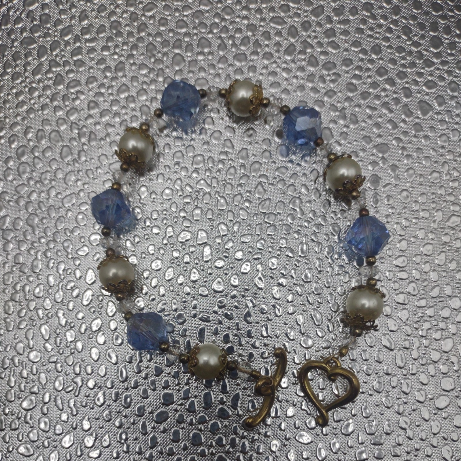 Vintage Faux Pearl Faceted Light Blue Bead Bracelet Gold Tone