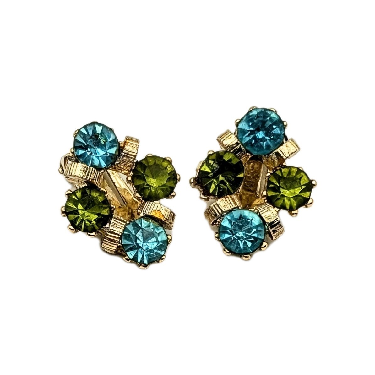 Vintage 1950’s Blue And Green Cluster Clip-on Earrings And Brooch