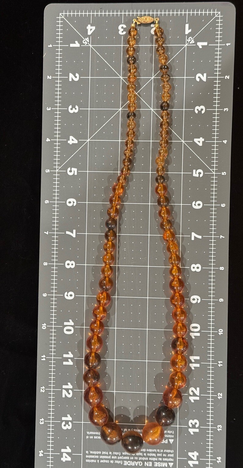 Stunning Amber Lucite Graduated Beaded 1960’s Necklace