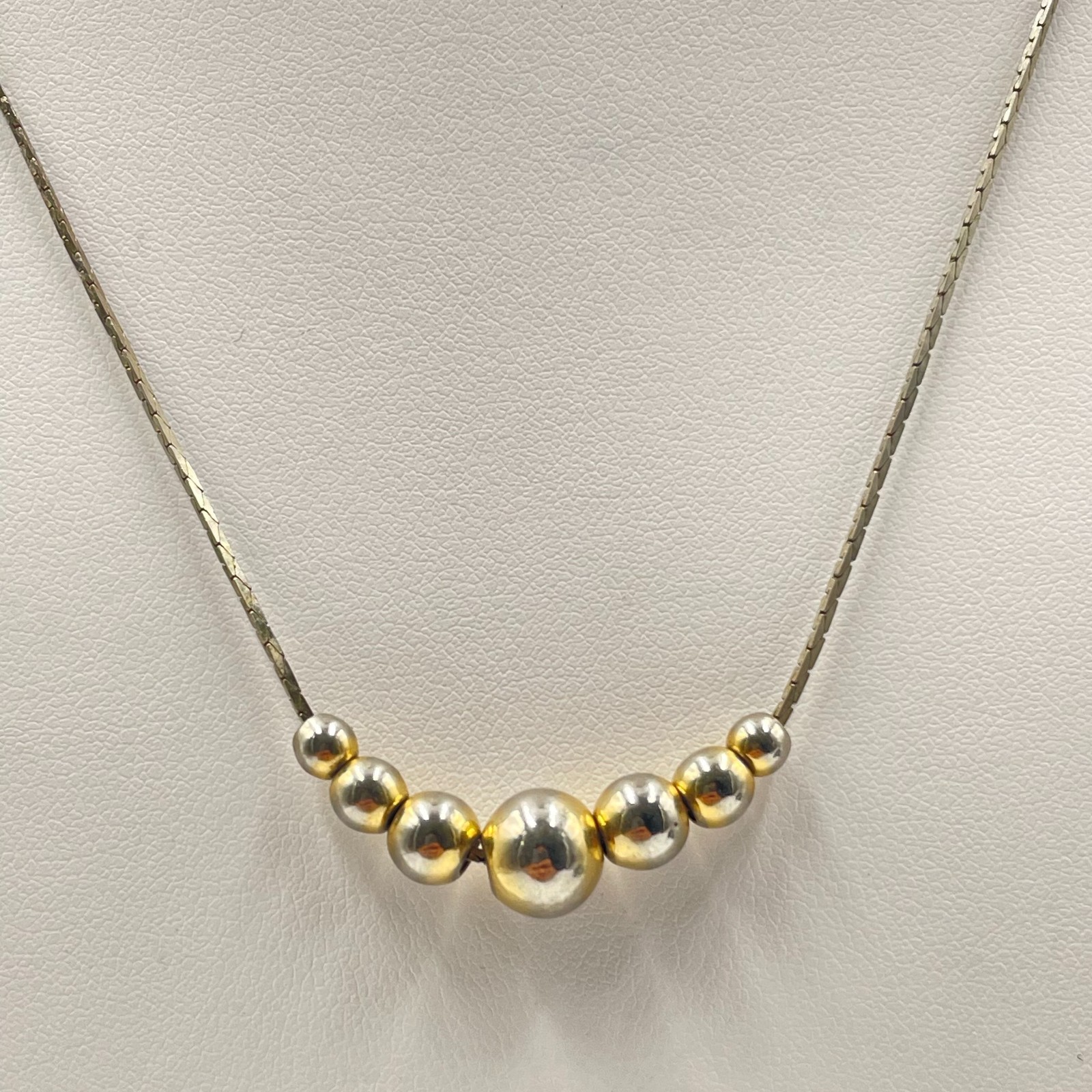 VTG Two-Tone Gold & Silver Tone Graduated Ball Bead Herringbone Chain Necklace