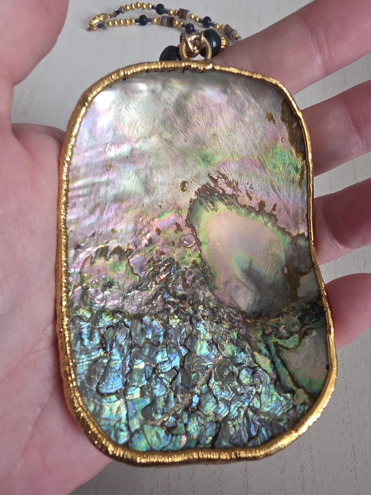 Rare Beautiful Huge Pendant ABOLONE Necklace 24″