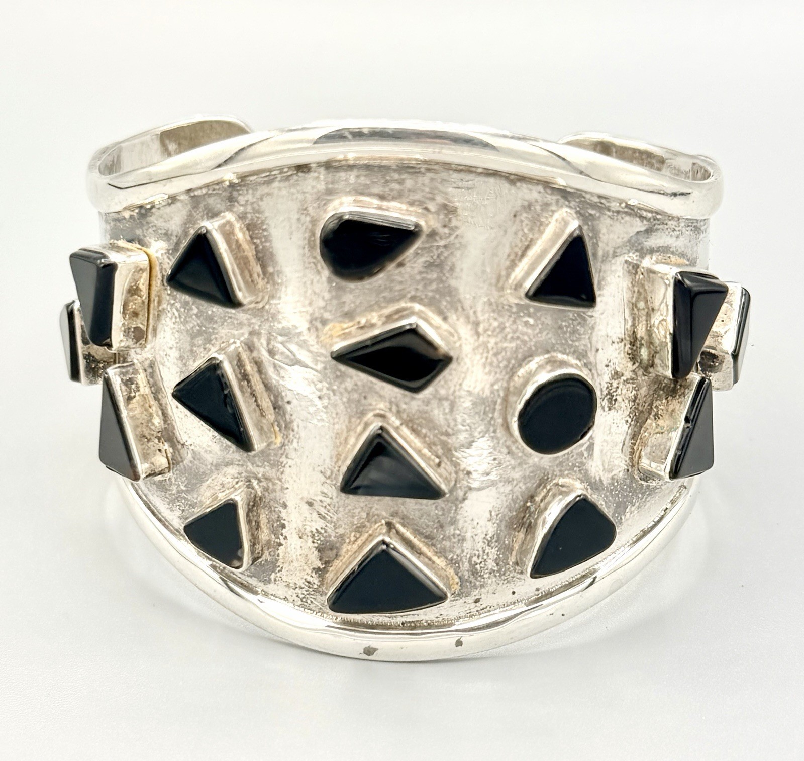 Impressive Modernist Sterling Cuff Bracelet w Onyx Stones 48.6g Brutalist Estate