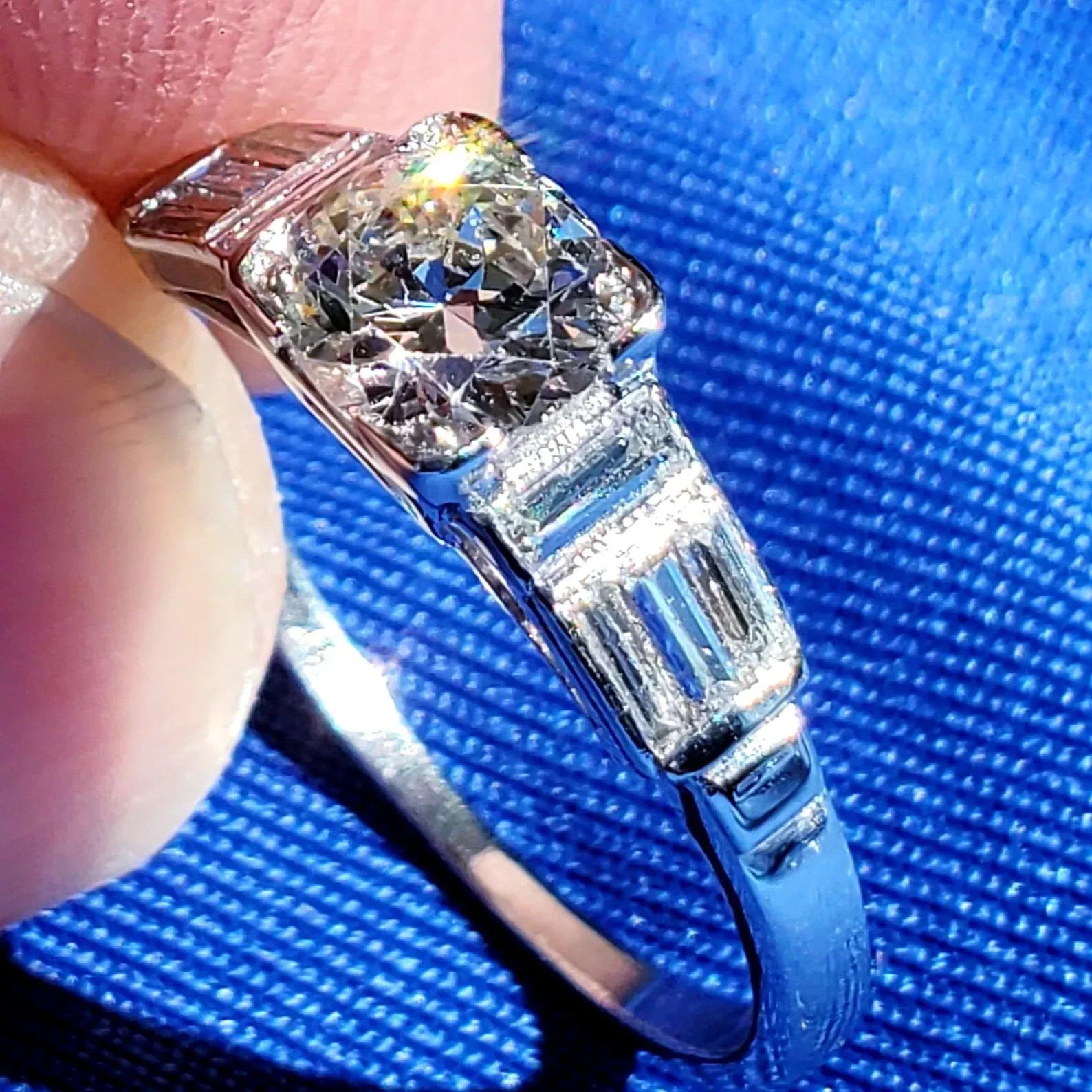 Original EARTH MINED DIAMOND Art Deco Engagement Ring SOLID PLATINUM Solitaire