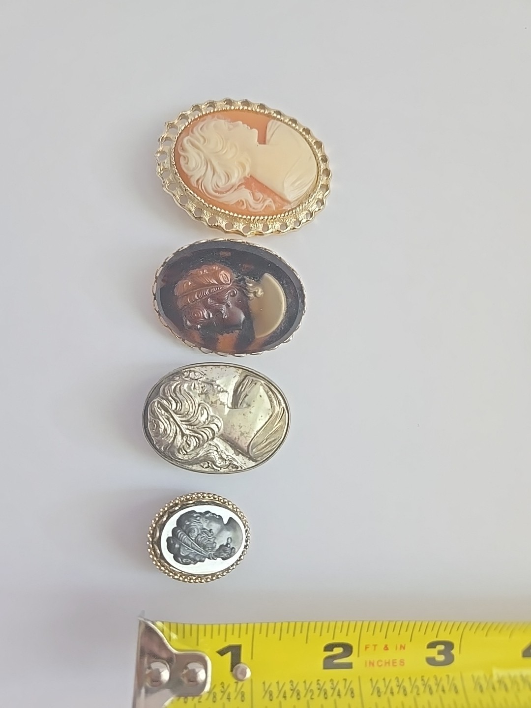 Vtg Modern Resin Cameo Pins Brooch Pendant Necklace Earrings Lot