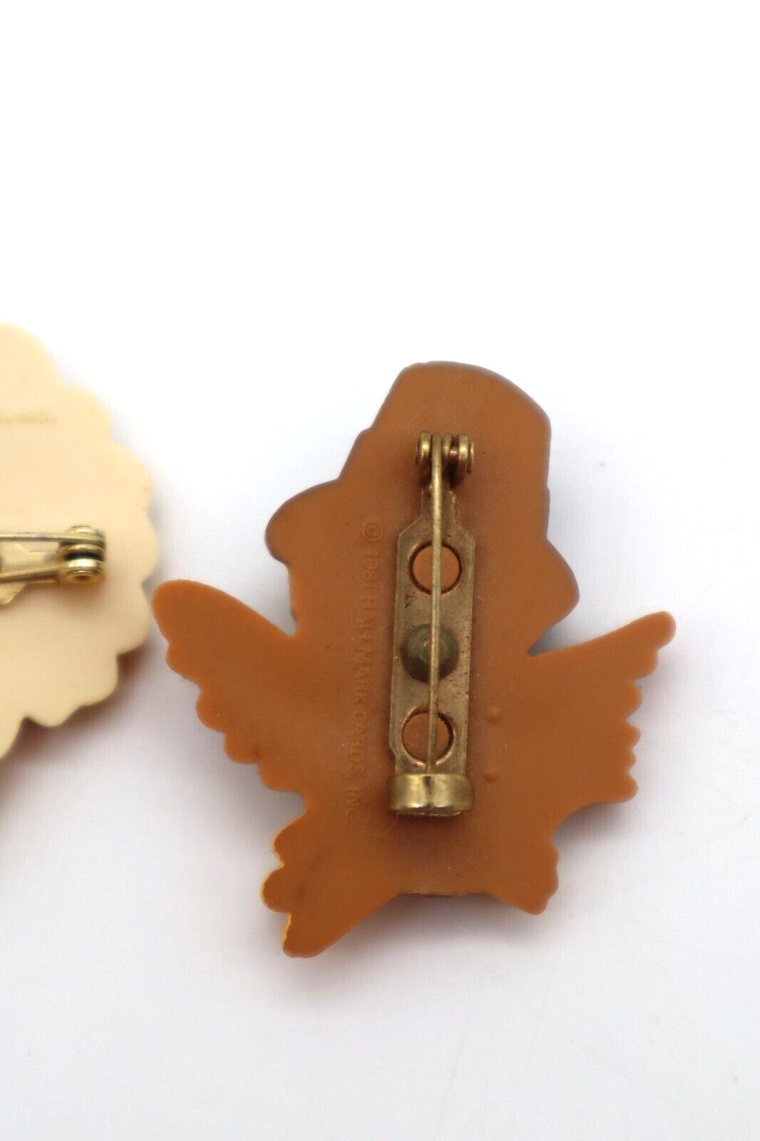 Lot of 2 Vtg Hallmark Thanksgiving Pins Brooches Pilgrim Bird & Turkey 1980s