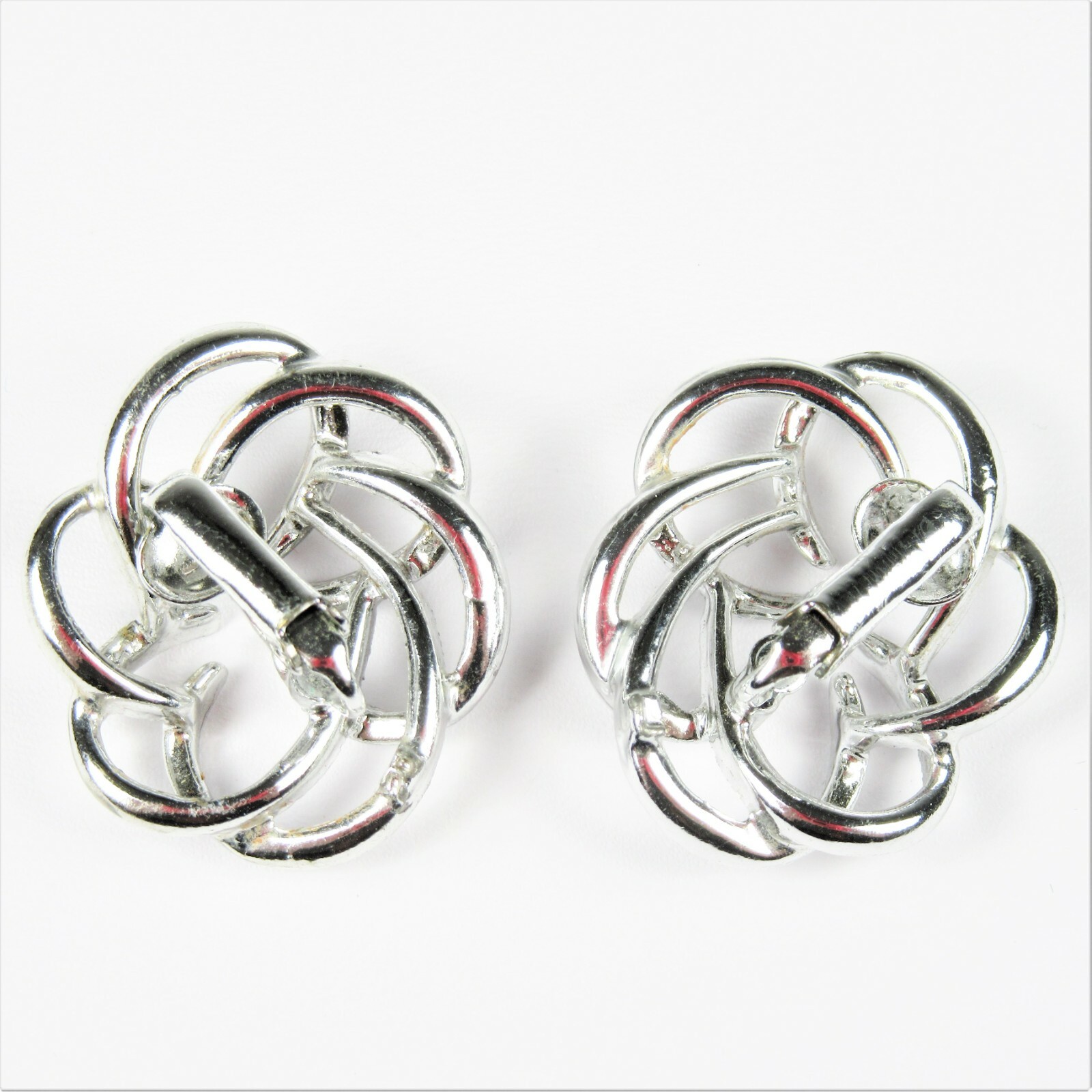Sarah Coventry Silvertone Tailored Swirl Pin and Clip On Earrings Set Signed
