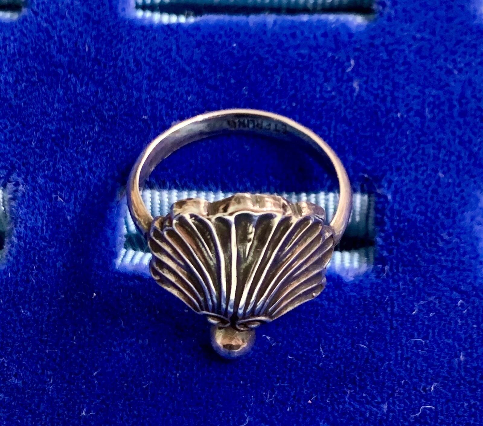 Vtg 1950’s JM Joseph Masaniello Sterling Silver Shell Ring Sz 6, .75”x.5”Top