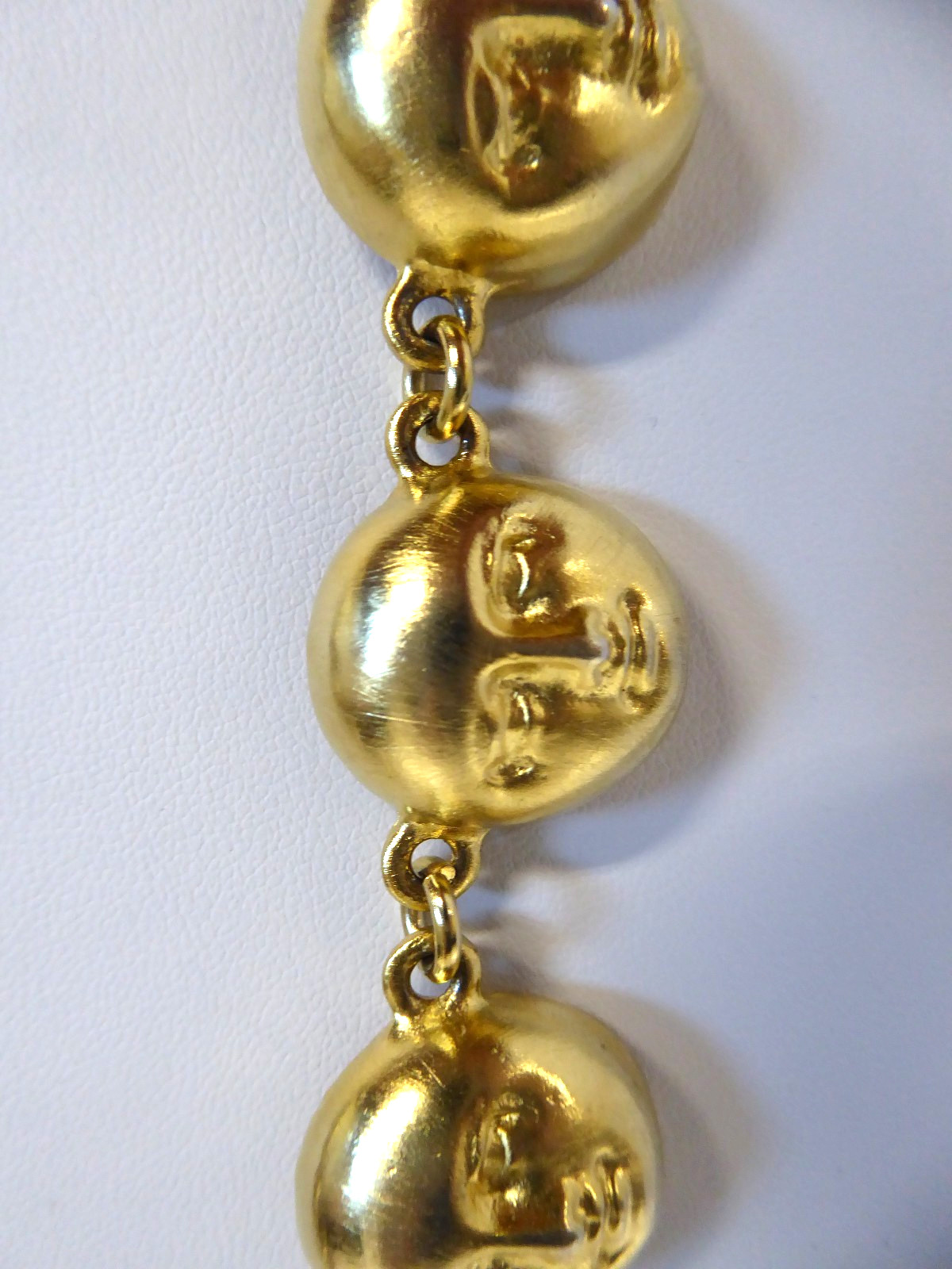 Vintage Unknown Designer Moon Face Gold Tone Necklace
